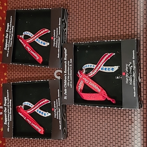 10 Patriotic Holiday Christmas Ornaments - Picture 10 of 14